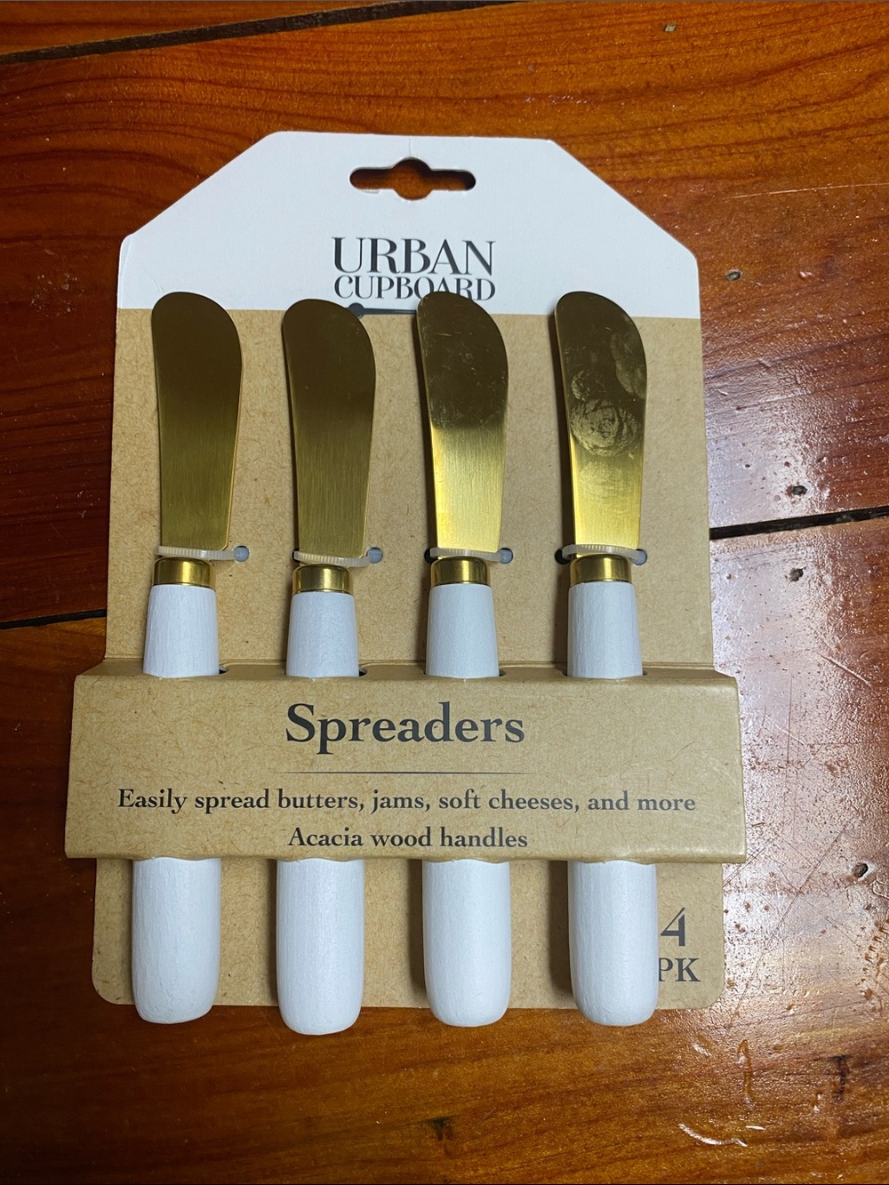 White & Gold Spreaders - 4 Pack